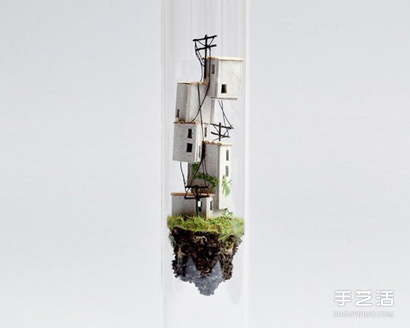 硬纸板和树枝变废为宝 DIY玻璃试管中的世界 - www.shouyihuo.com