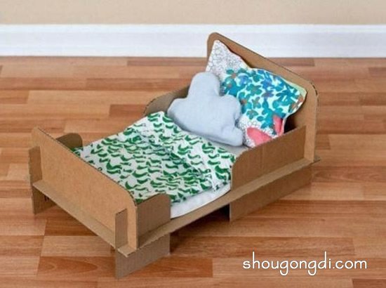 废纸箱利用DIY 手工制作好玩的儿童玩具床 - www.shougongdi.com